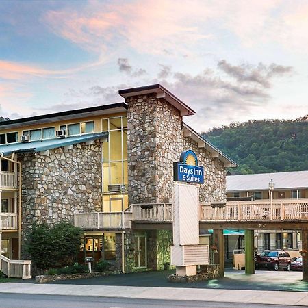 Days Inn And Suites Downtown Gatlinburg Parkway Exterior foto