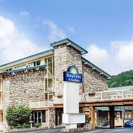 Days Inn And Suites Downtown Gatlinburg Parkway Exterior foto